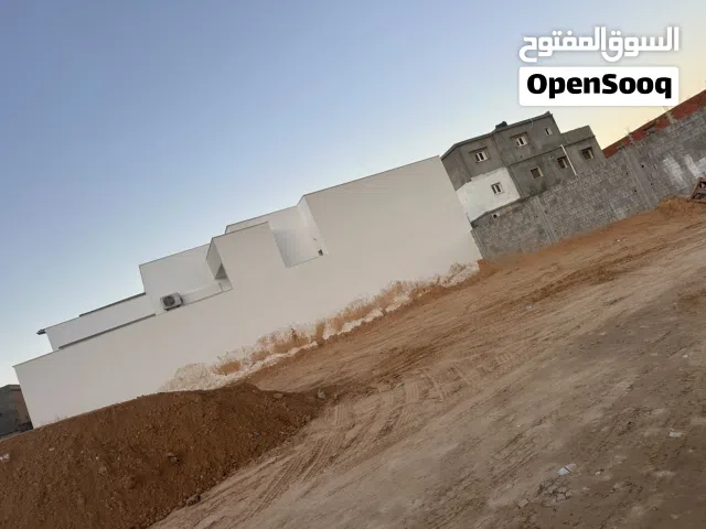 قطعه ارض خلف جامعة ناصر