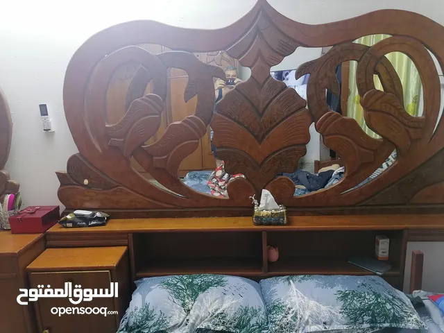 غرفة نوم للبيع