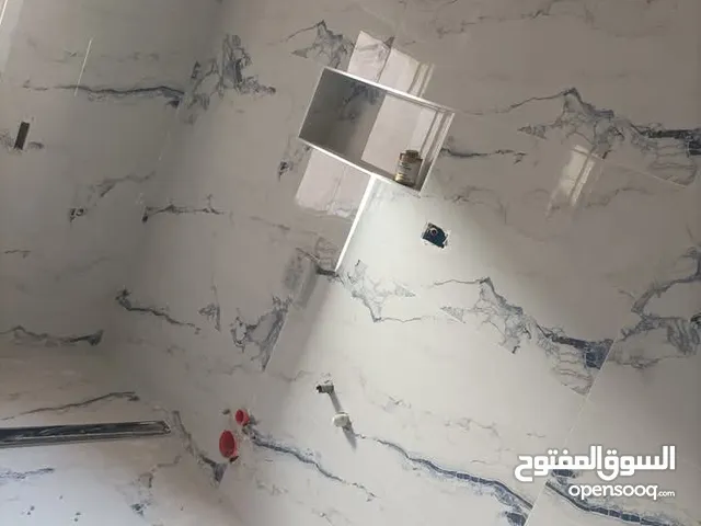 معلم سراميك ورخام ف الرياض دقة ف العمل سرعة ف التنفيذ