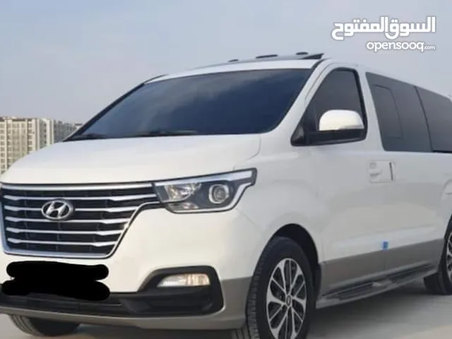 Bus - Van Hyundai in Amman
