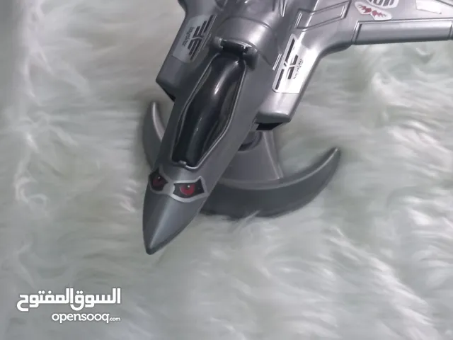 طائرات حربيه بلاستك .....