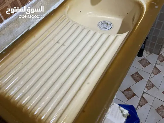 حوض رخام بحاله جيدة جدا