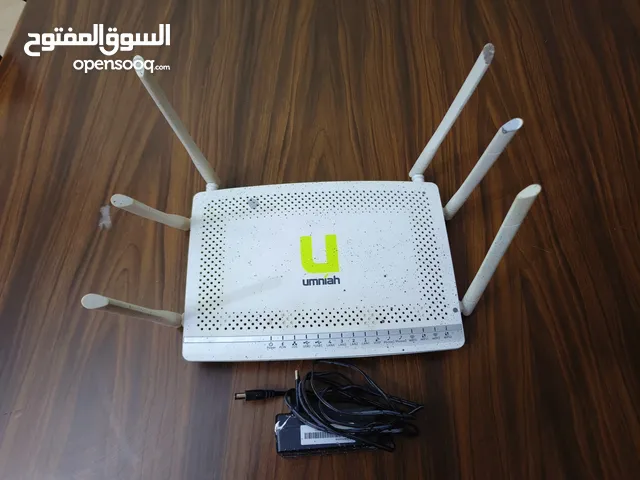 راوتر أمنية بحالة ممتازة للبيع