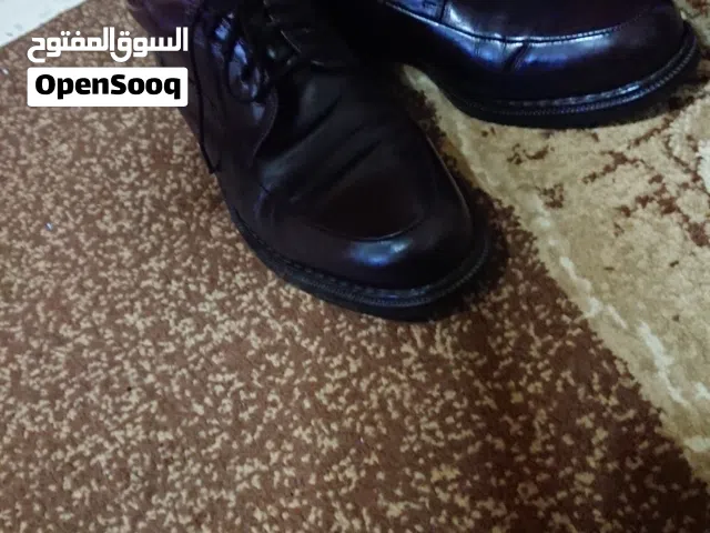 /// احذية صناعة ايطاليه ///