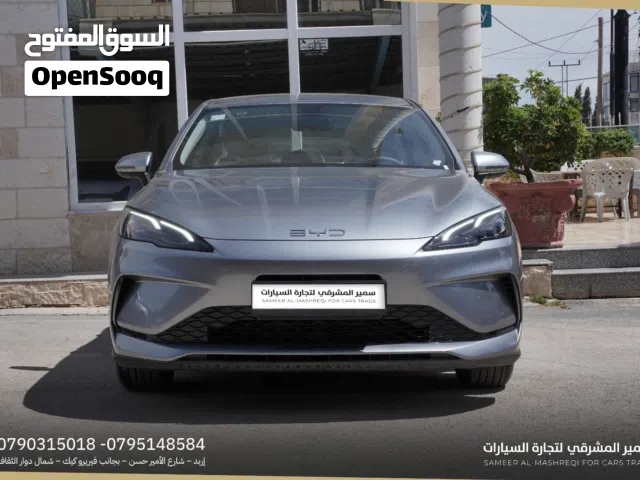 2025 بي واي دي سيل