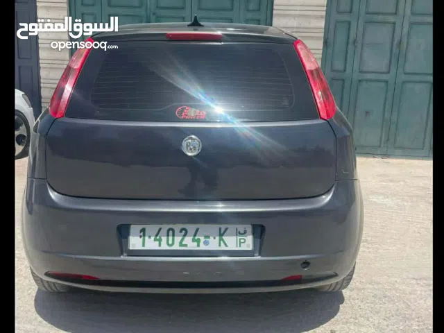 فيات 2009 فحص نضيف 18الف كاش