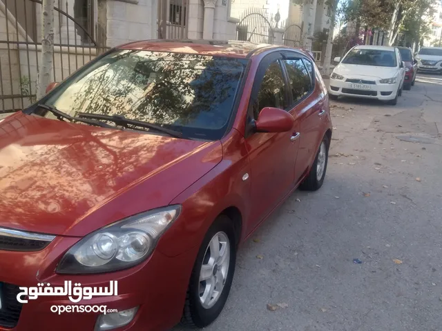 هونداي i30 ديزل غيار عادي بحالة ممتازة