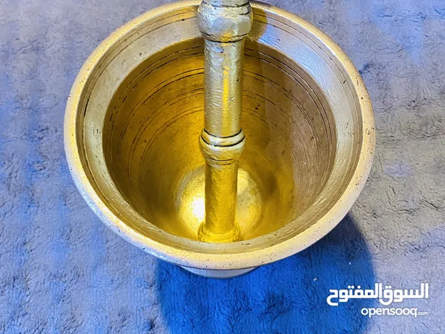 هاون مع يد هاون آثري