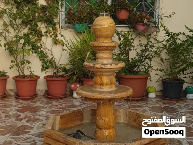 نافورة حجر احمر طبيعي للبيع