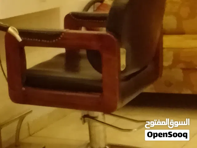 كرسي حلاقة إيطالي مستعمل