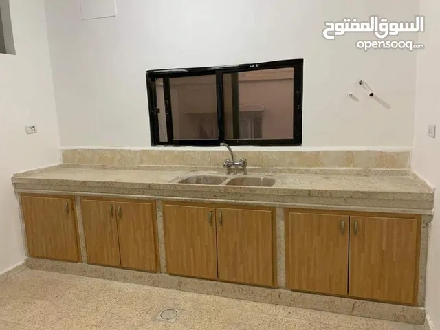 134 m2 3 Bedrooms Apartments for Sale in Zarqa Hay Shaker