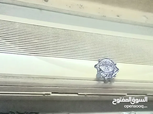 تكييف كاريير 3 حصان بحاله ممتازه