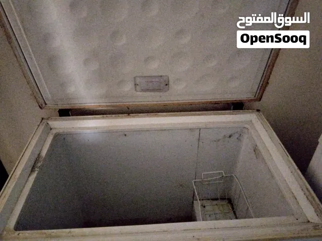 فريزر تبريد ممتاز وسعر رائع لدواعى السفر 20 دينار