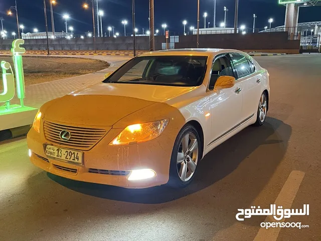 Lexus LS LS 460 in Al Ahmadi