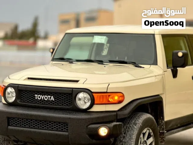 Used Toyota FJ in Zliten