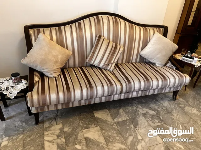 طقم كنب للبيع