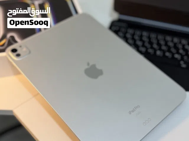 ايباد برو (M4) واي فاي (256) الشرق الاوسط TRA