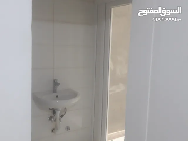 80 m2 2 Bedrooms Apartments for Rent in Tripoli Al-Hashan