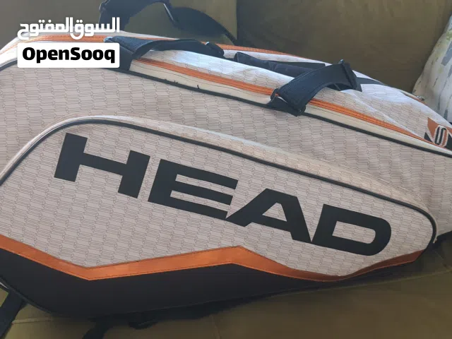 شنتة تنس بحالة ممتازة