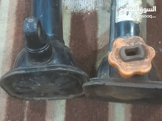 أغراض للبيع عده شغل مفاتيح واتنين كريك سياره واتنين فلتر مياء مستعملين بحال جيده جدا والسعر مناسب جد