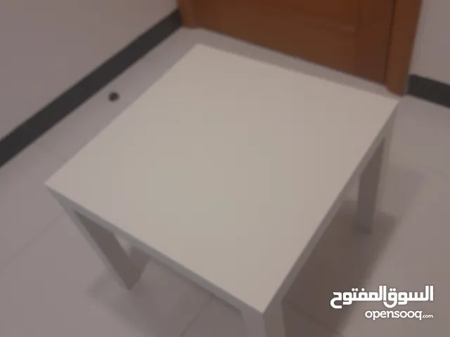 white table square