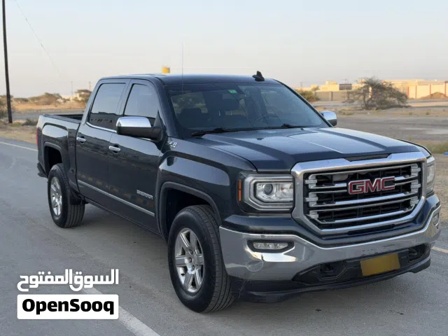 2017 جي إم سي سييرا 1500 SLT