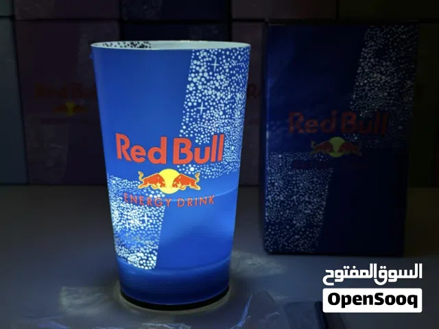 كوب ردبول المضيئة
