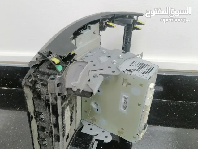 شاشه مع كامل معداتها كامري موديل من 2012 إلى 2014