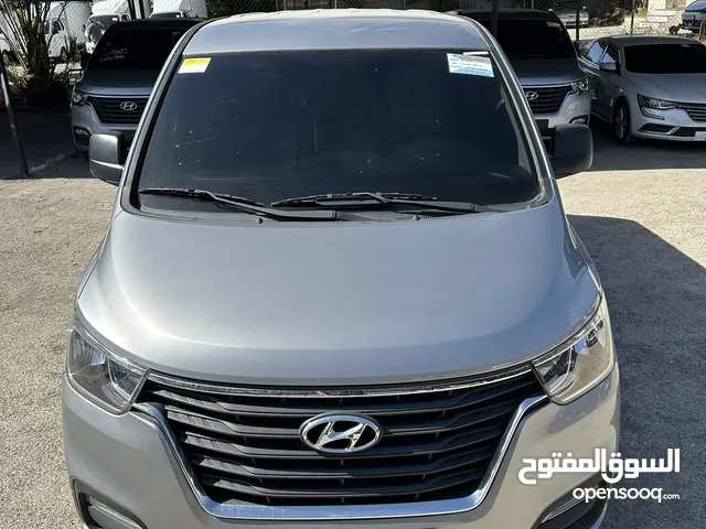 Used Hyundai H1 in Zarqa