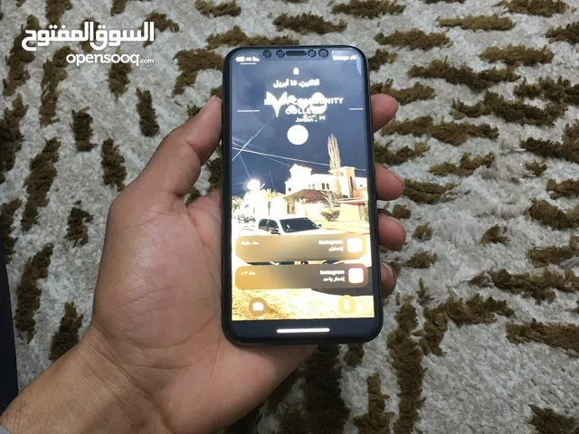 Apple iPhone X 256 GB in Mafraq