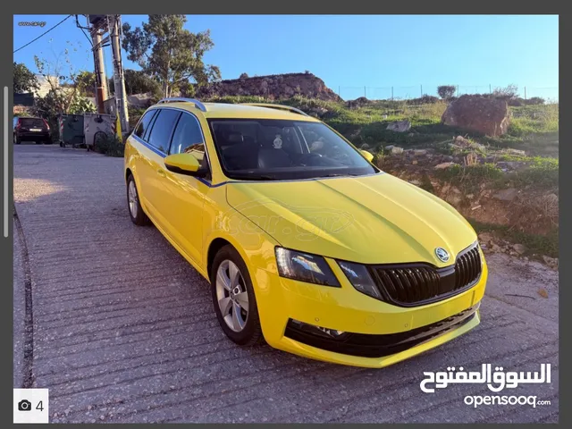 سكودا اكتافيا 2020