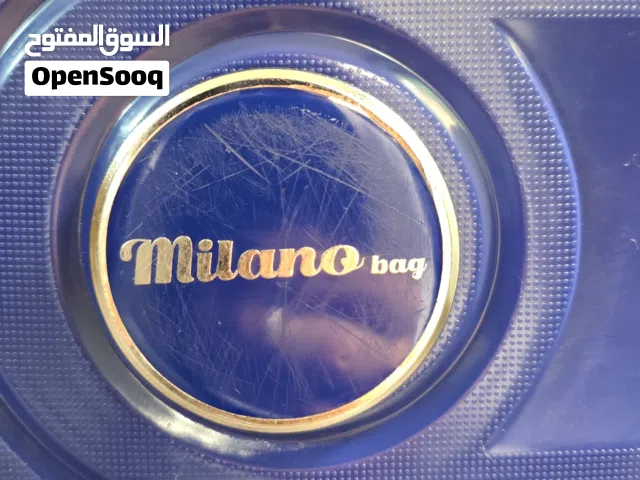 شنطة سفر شنتة استعمال مرة وحدة اكبر حجم 32 انش ضد الكسر ماركة ميلانو العالمية