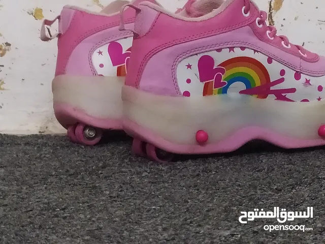 Girls Athletic Shoes in Irbid