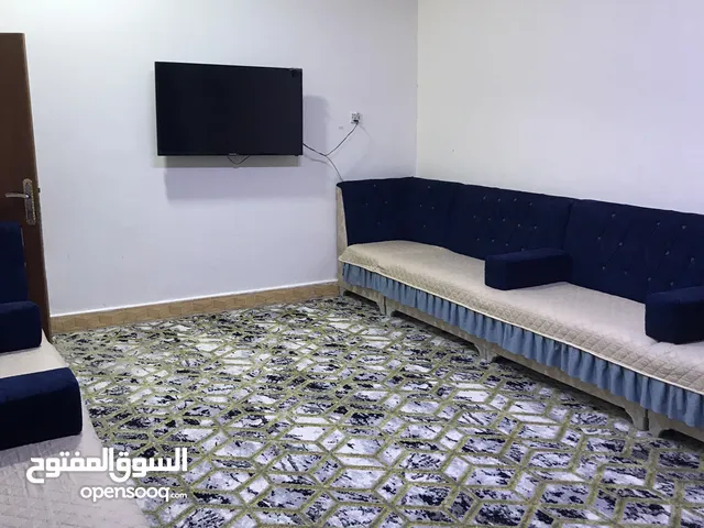 160 m2 2 Bedrooms Townhouse for Sale in Basra Al Amn Al Dakhile