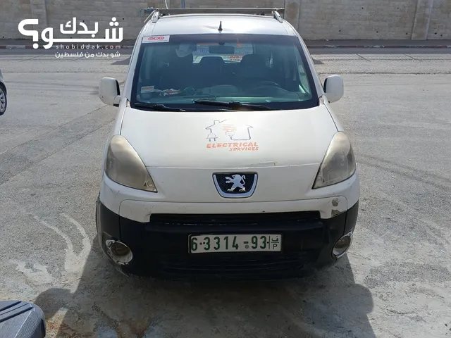 Peugeot Other 2011 in Nablus