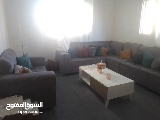 طقم كورنر بحاله جيده جدا