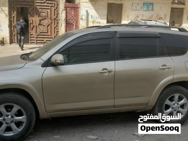 2012 تويوتا راف فور Limited