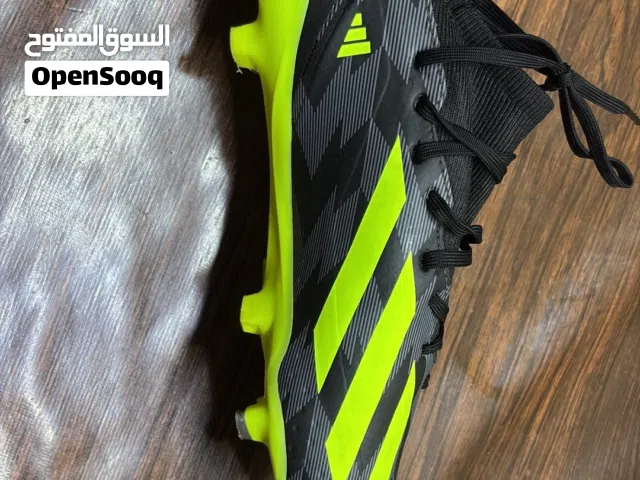Football boots adidas crazy fast