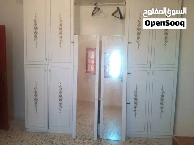 دولاب نظيف
