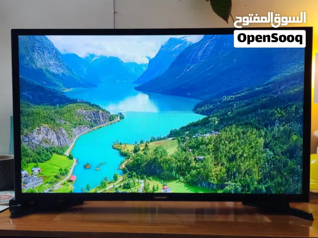 شاشة تلفزيون سامسونج N5300 مقاس 32 بوصة مستعمل للبيع