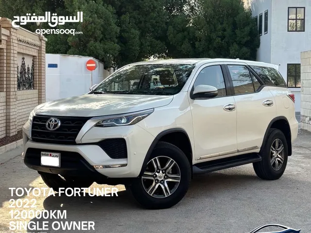 TOYOTA FORTUNER 2022 - SINGLE OWNER - AGENT MAINTAINED - UNDER WARRANTY - EXCELLENT CONDITION!