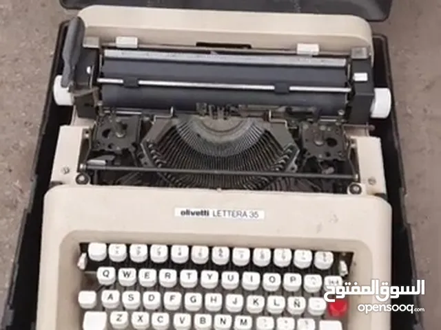 آله كتابة يدوي قديم ونادرة