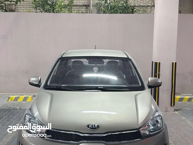 للبيع كيا بيجاس (ذهبي) موديل 2021 مالك اول من وكالة البحرين للتواصل الرقم في الوصف