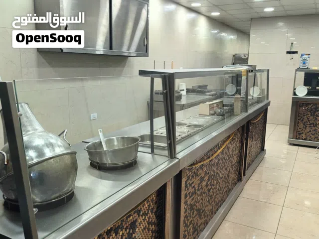 مطعم مجهز كامل للبيع