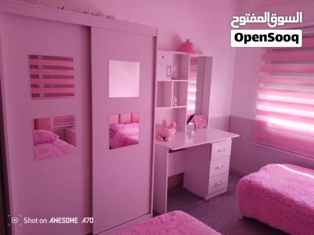 غرفه نوم شبابيه بحاله الوكاله خشب لامنيت لون ابيض