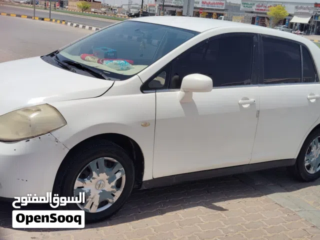 2009 نيسان تيدا