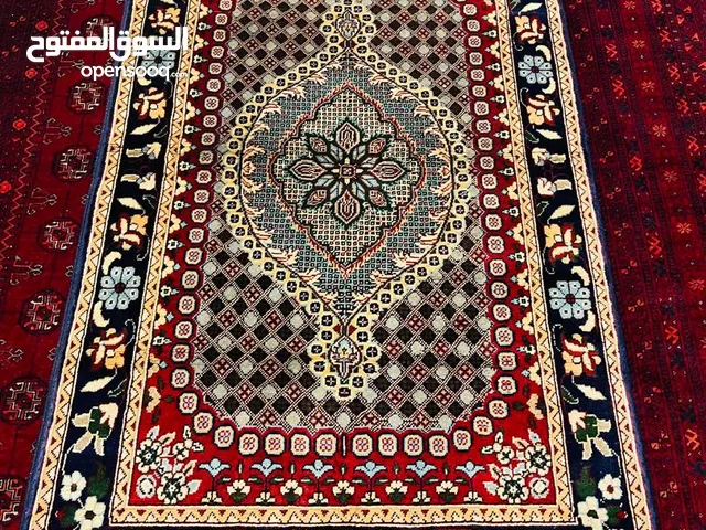 سجاد صوف مصنوع يدويا