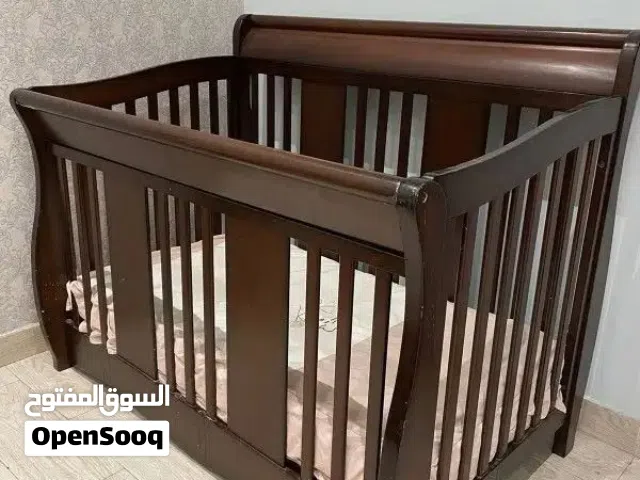 اسرة اطفال للبيع يوجد 2