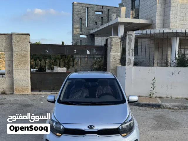 2018 كيا بيكانتو Standard