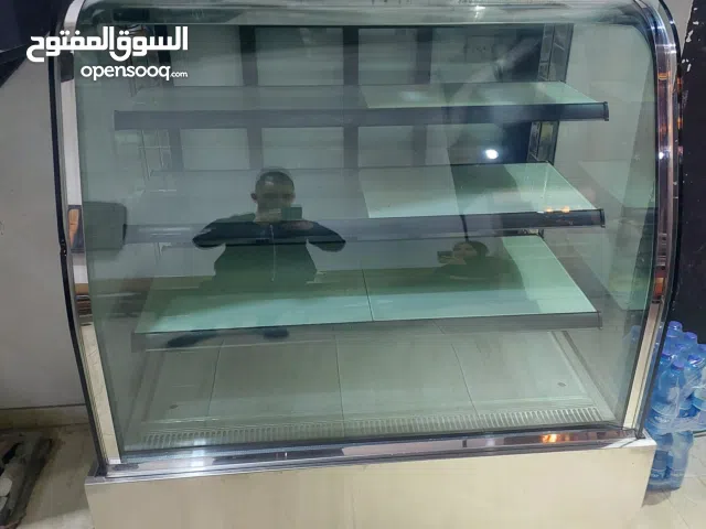 ثلاجة عرض مستعملة